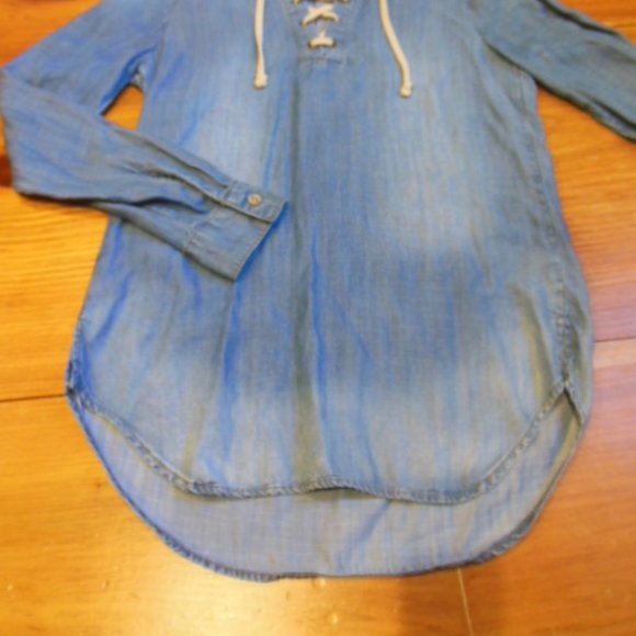CLOTH & STONE XS Blue Shoelace Chambray Tunic Top Stone Wash Hi Lo - Picture 5 of 6